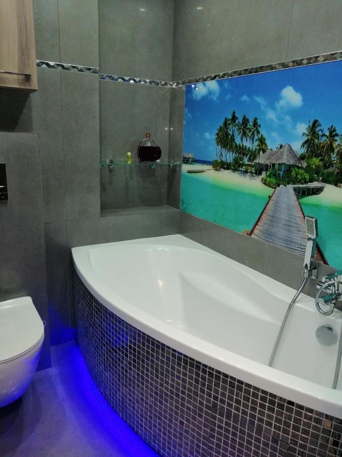 Apartament Nadmorski Apartment Kolobrzeg Bagian luar foto
